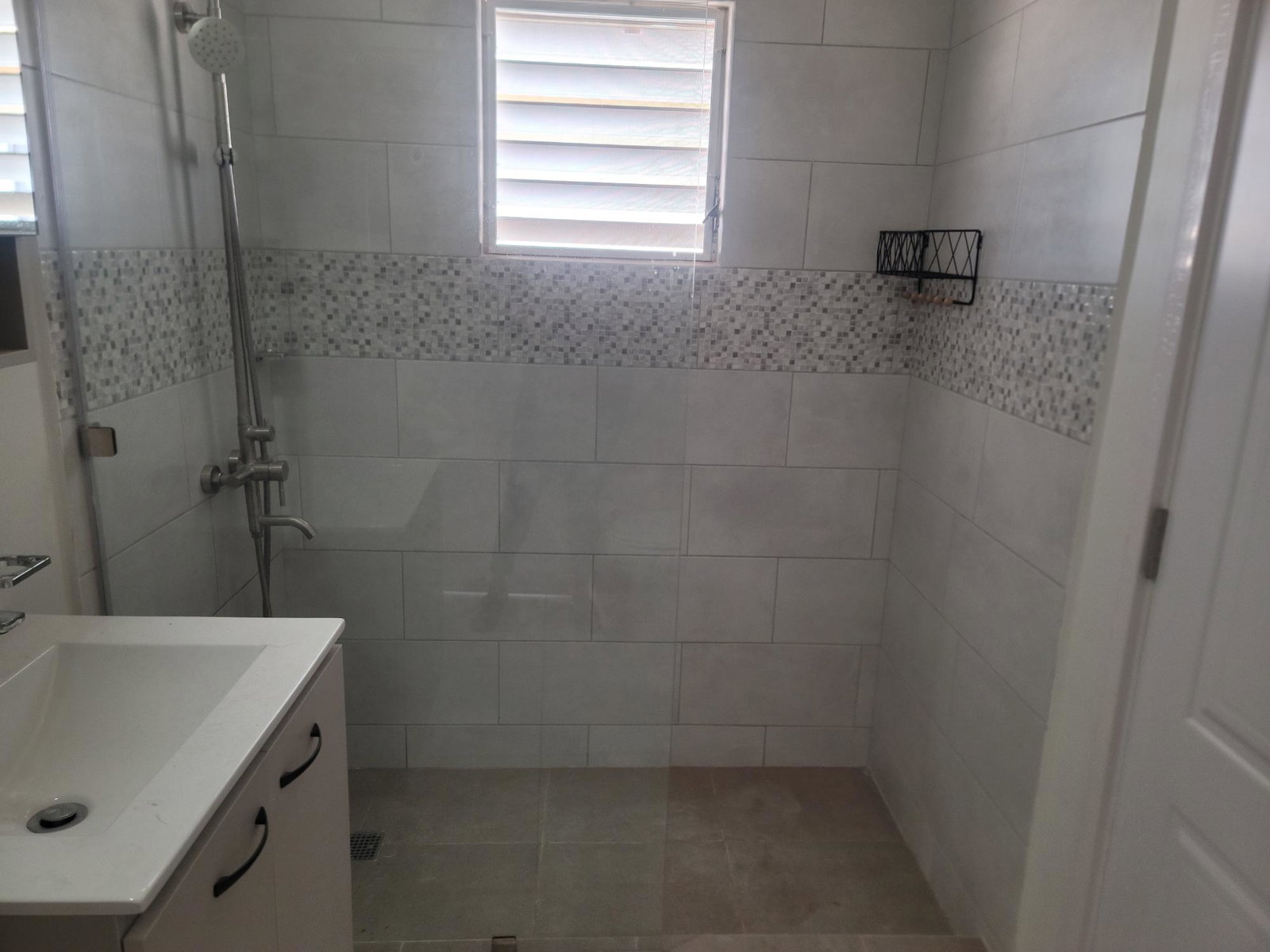 Seventh image of Phoenix Park Village 2,ph in Phoenix Park, St. Catherine, Jamaica - property is For Rent