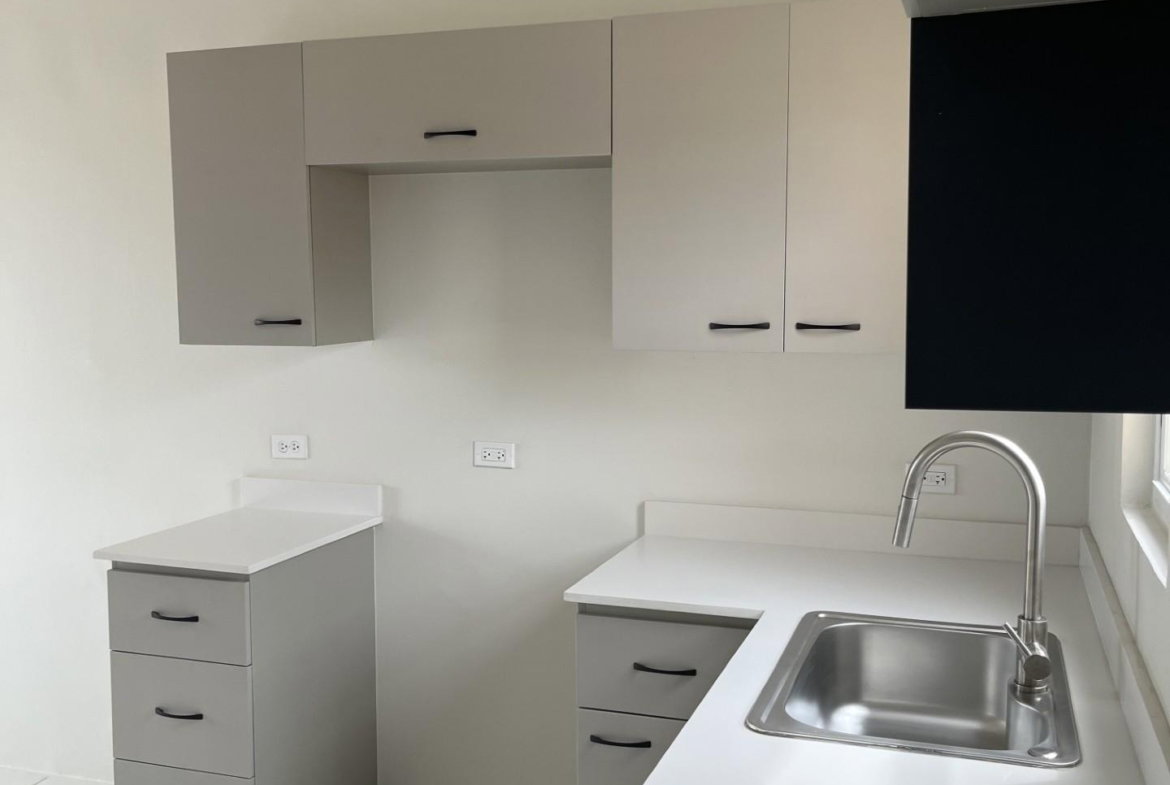 Eighth image of 362 Blk e Phoenix Village Park 2 ph in Phoenix Park, St. Catherine, Jamaica - property is For Rent