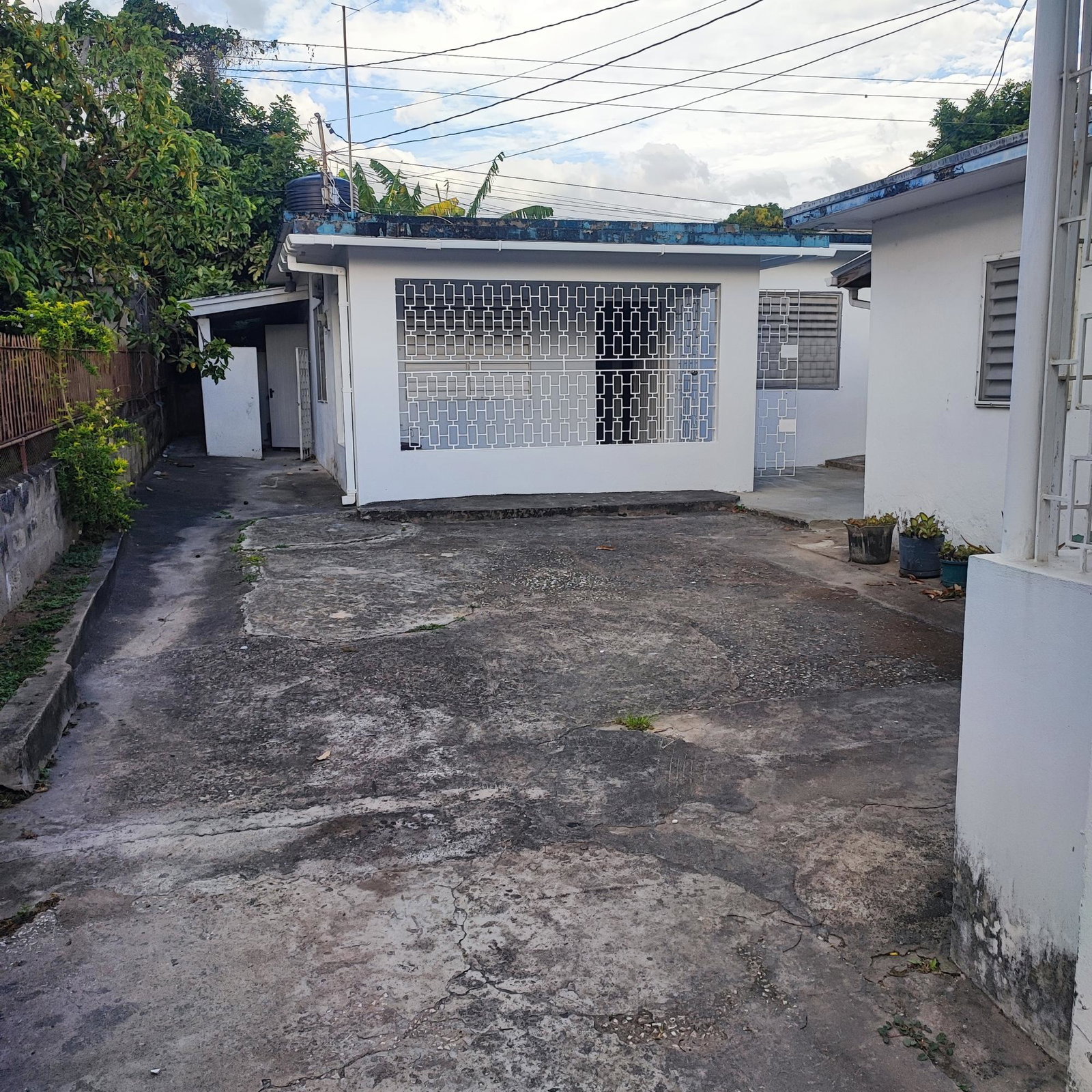 First image of 50 Palmoral Ave in Kingston 6, St. Andrew, Jamaica - property is For Rent