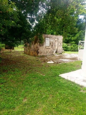 Seventh image of 65 Orchid Close in Santa Cruz, St. Elizabeth, Jamaica - property is For Sale