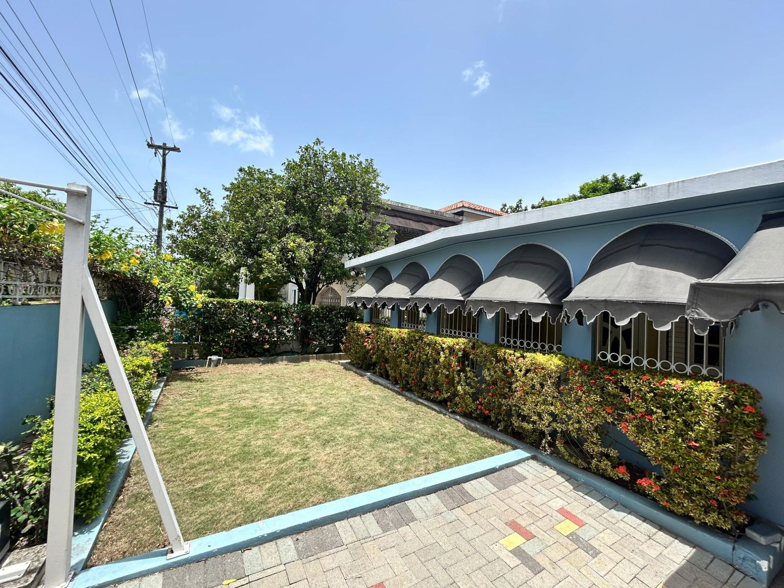 Charming-3-Bedroom-Bungalow-for-Sale-in-Barbican-Kingston-6-25-Bronx-Avenue Fifth image of 25 Bronx Avenue in Kingston 6, St. Andrew, Jamaica - property is For Sale