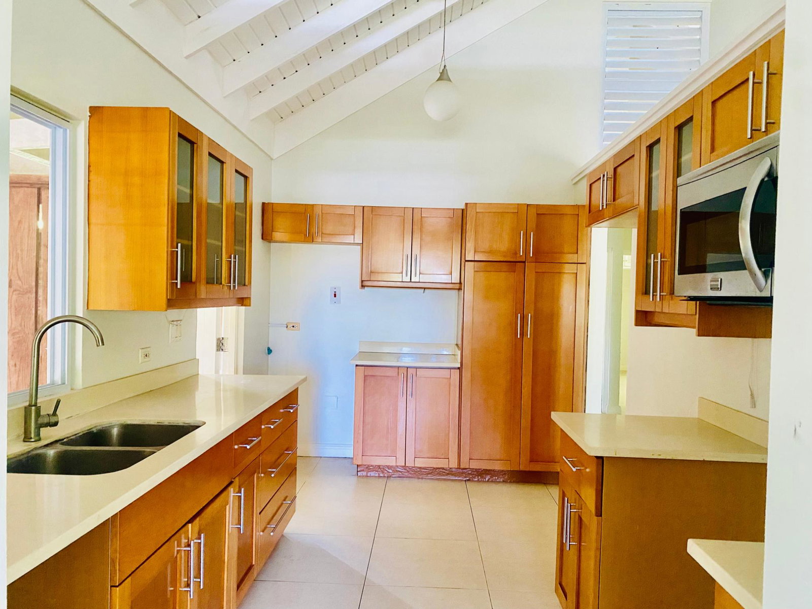 Fifteenth image of 302 Pimento Avenue, Richmond in Richmond, St. Ann, Jamaica - property is For Sale