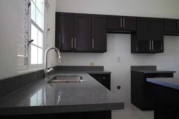 Third image of 29 Twin Peak Road, Gates of in Edgehill, St. Mary, Jamaica - property is For Rent