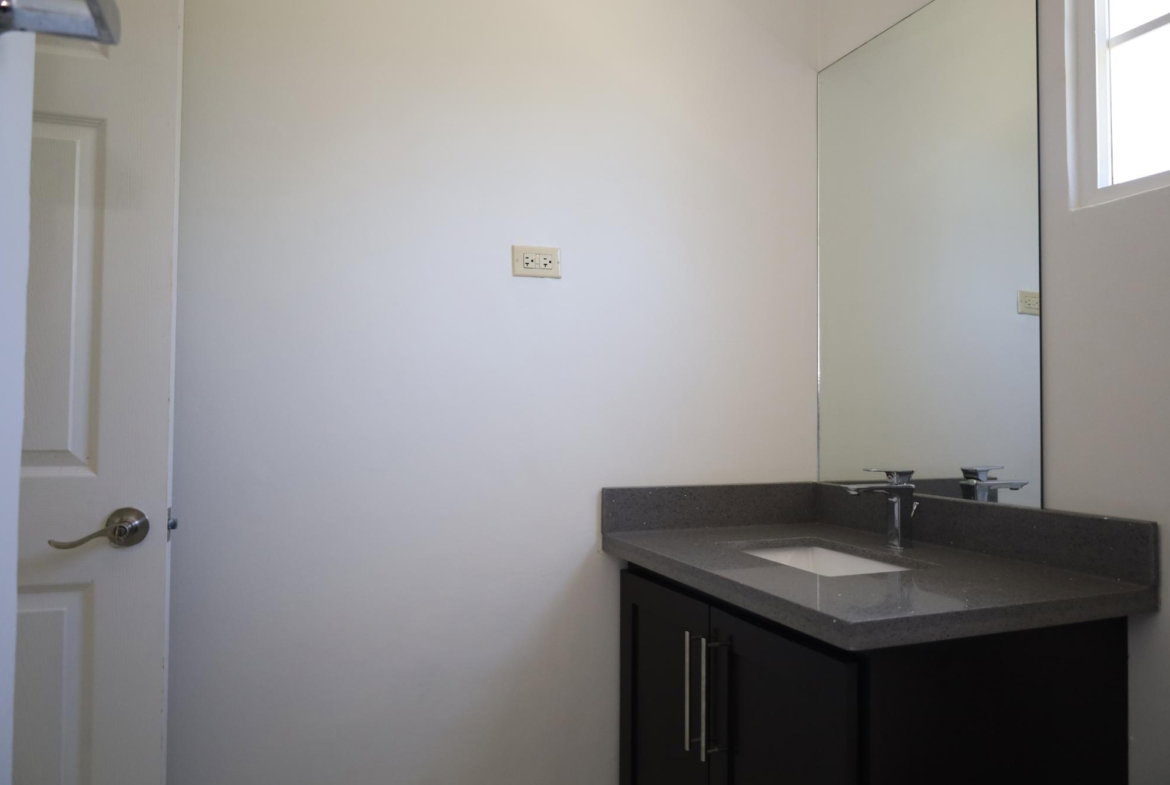 Ninth image of 29 Twin Peak Road, Gates of in Edgehill, St. Mary, Jamaica - property is For Rent