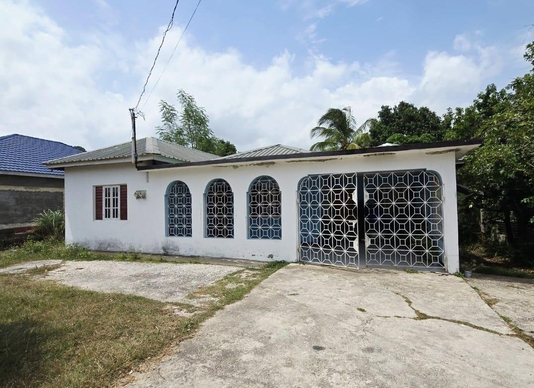 First image of Avondale Drive in Spanish Town, St. Catherine, Jamaica - property is For Sale