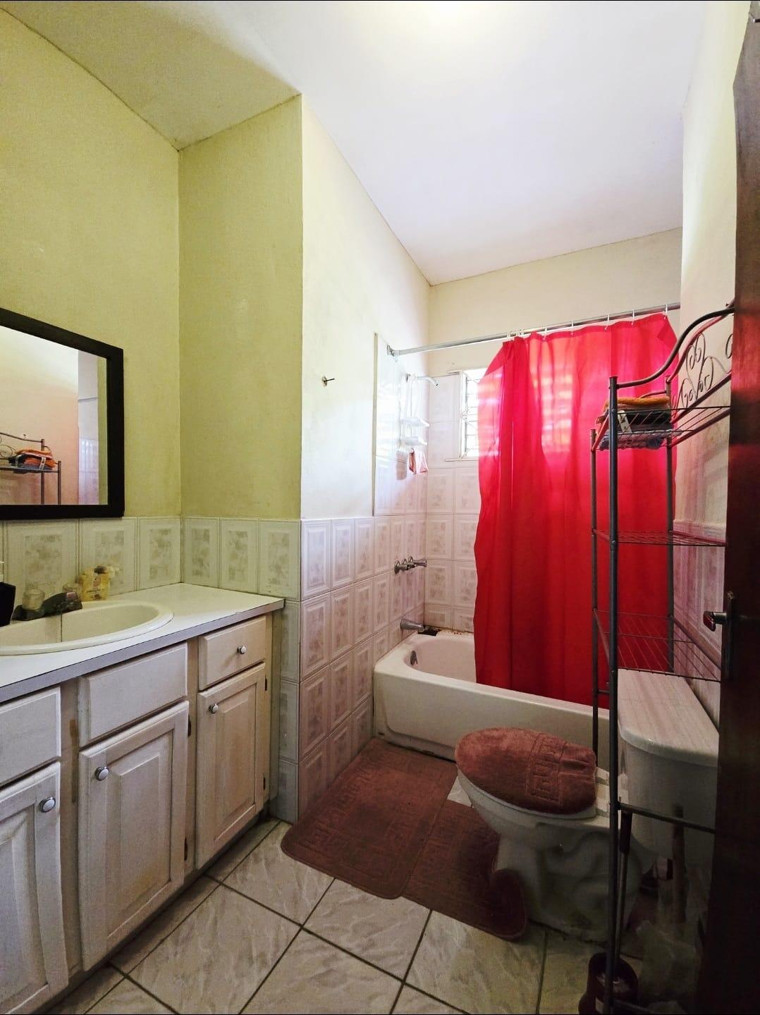 Charming-3-Bedroom-Home-for-Sale-in-Avon-Park-St.-Catherine-Jamaica Fifteenth image of Avondale Drive in Spanish Town, St. Catherine, Jamaica - property is For Sale