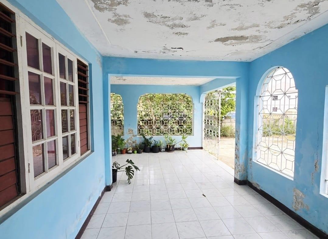 Eighth image of Avondale Drive in Spanish Town, St. Catherine, Jamaica - property is For Sale