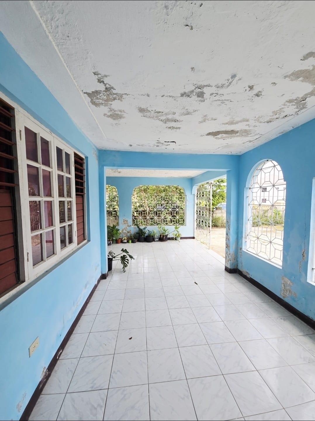 Charming-3-Bedroom-Home-for-Sale-in-Avon-Park-St.-Catherine-Jamaica Eighth image of Avondale Drive in Spanish Town, St. Catherine, Jamaica - property is For Sale
