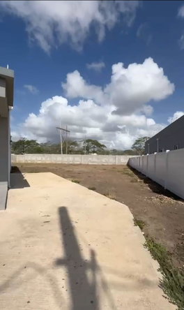 Nineteenth image of Woodbridge Circle in Greater Portmore, St. Catherine, Jamaica - property is For Rent
