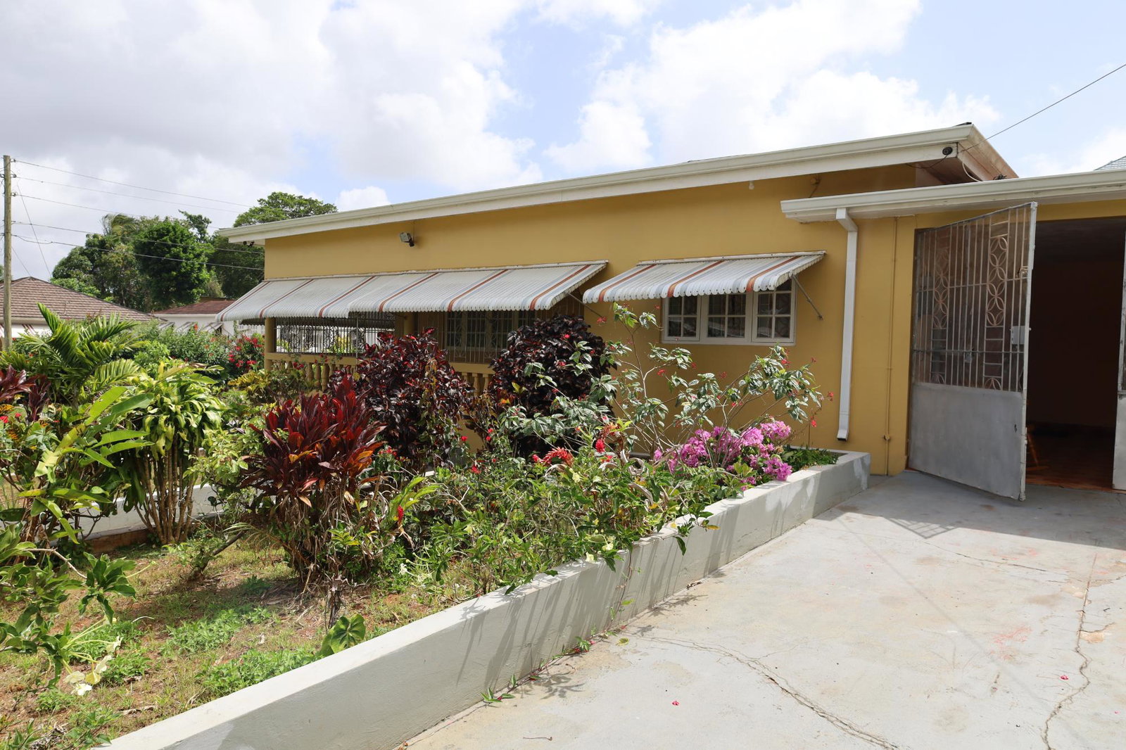 Fifth image of 68 Bonito Crescent in Mandeville, Manchester, Jamaica - property is For Sale