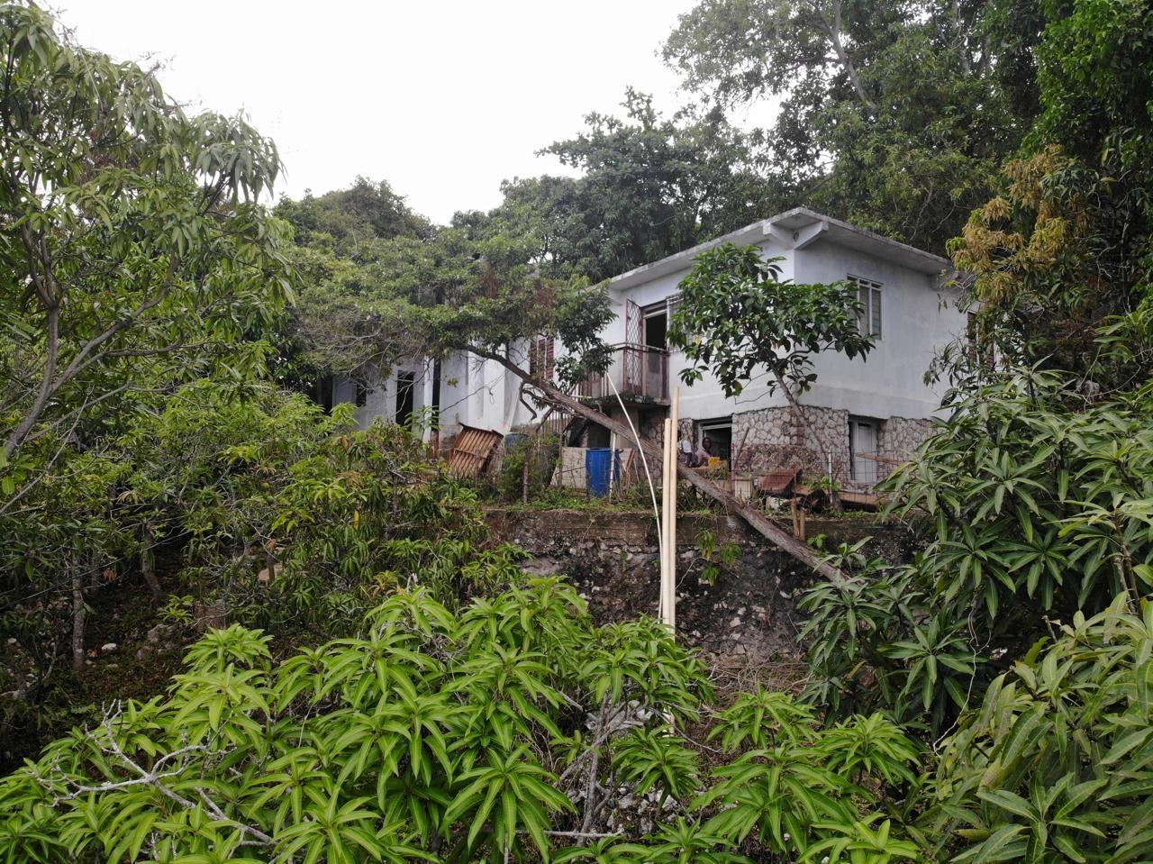 Thirteenth image of Burnside Hill in Red Hills, St. Andrew, Jamaica - property is For Sale