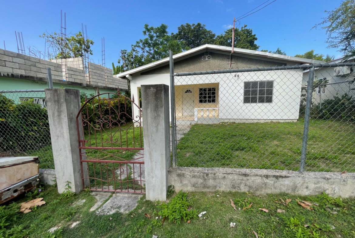 Third image of 41 Villeroy Brown Close in Lewis, St. Ann, Jamaica - property is For Sale