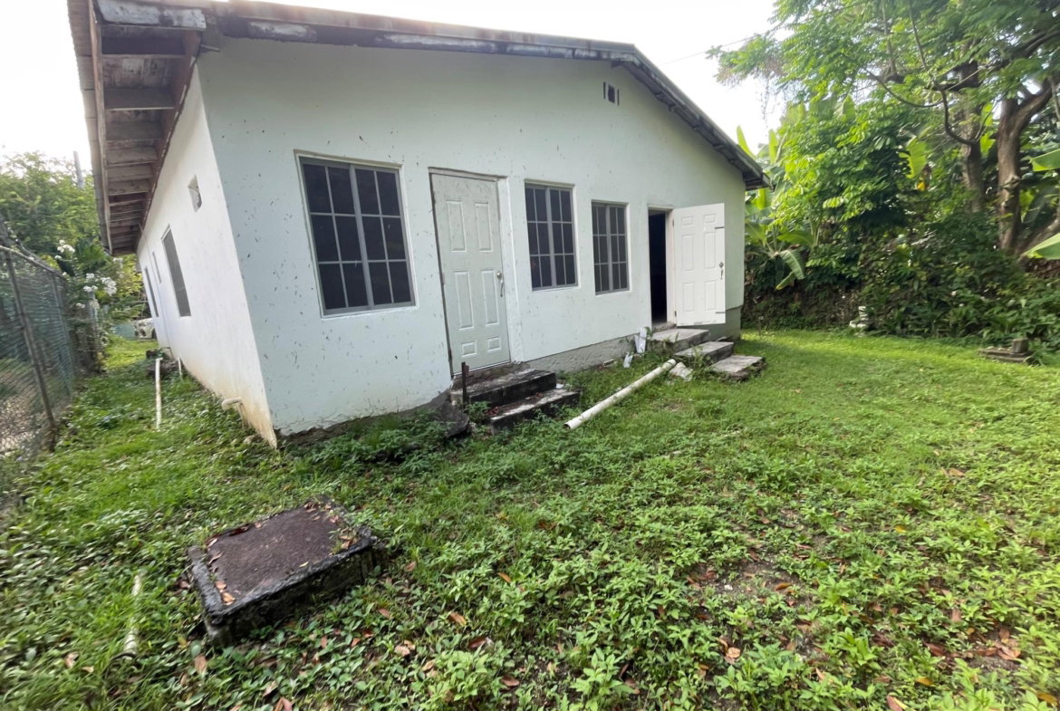 Fifth image of 41 Villeroy Brown Close in Lewis, St. Ann, Jamaica - property is For Sale