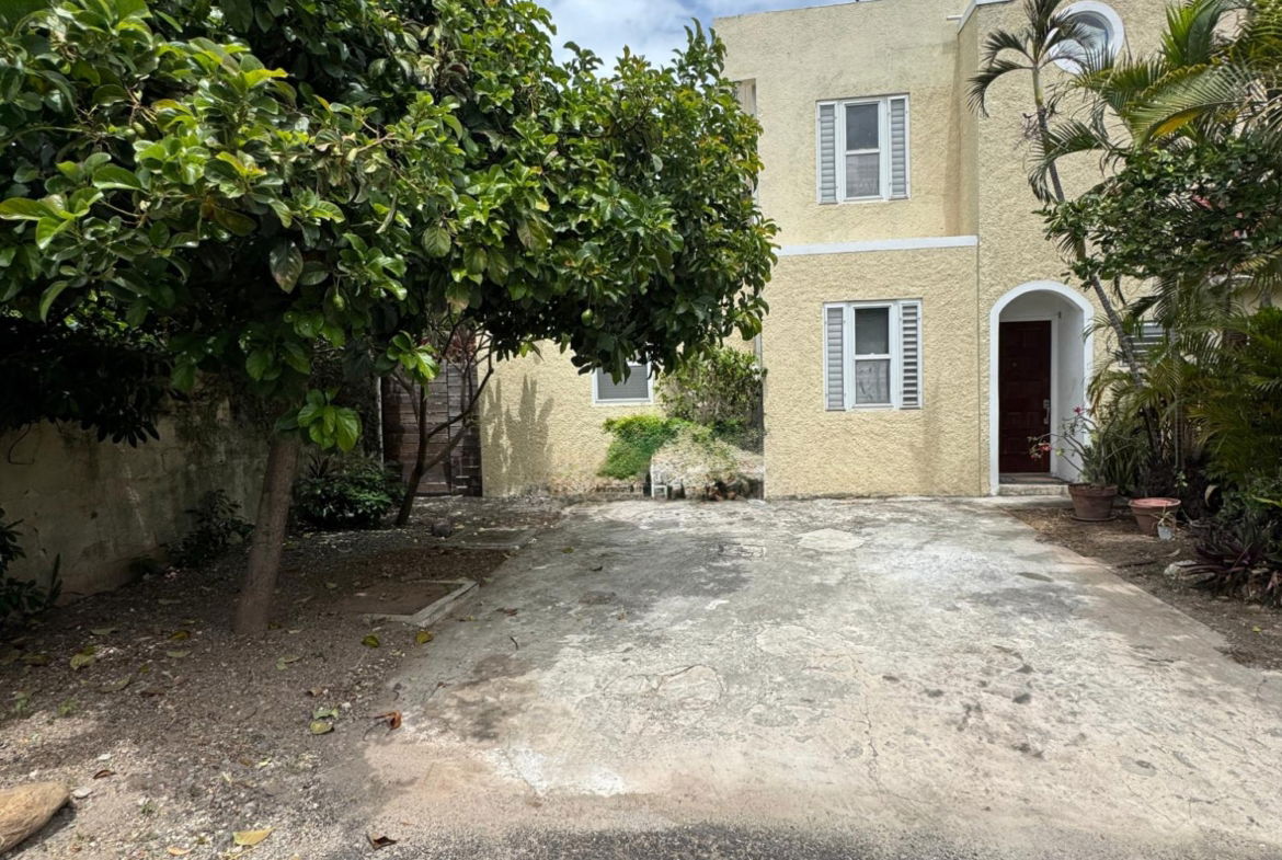 First image of 5-5b Heathwood Place in Kingston 8, St. Andrew, Jamaica - property is For Sale