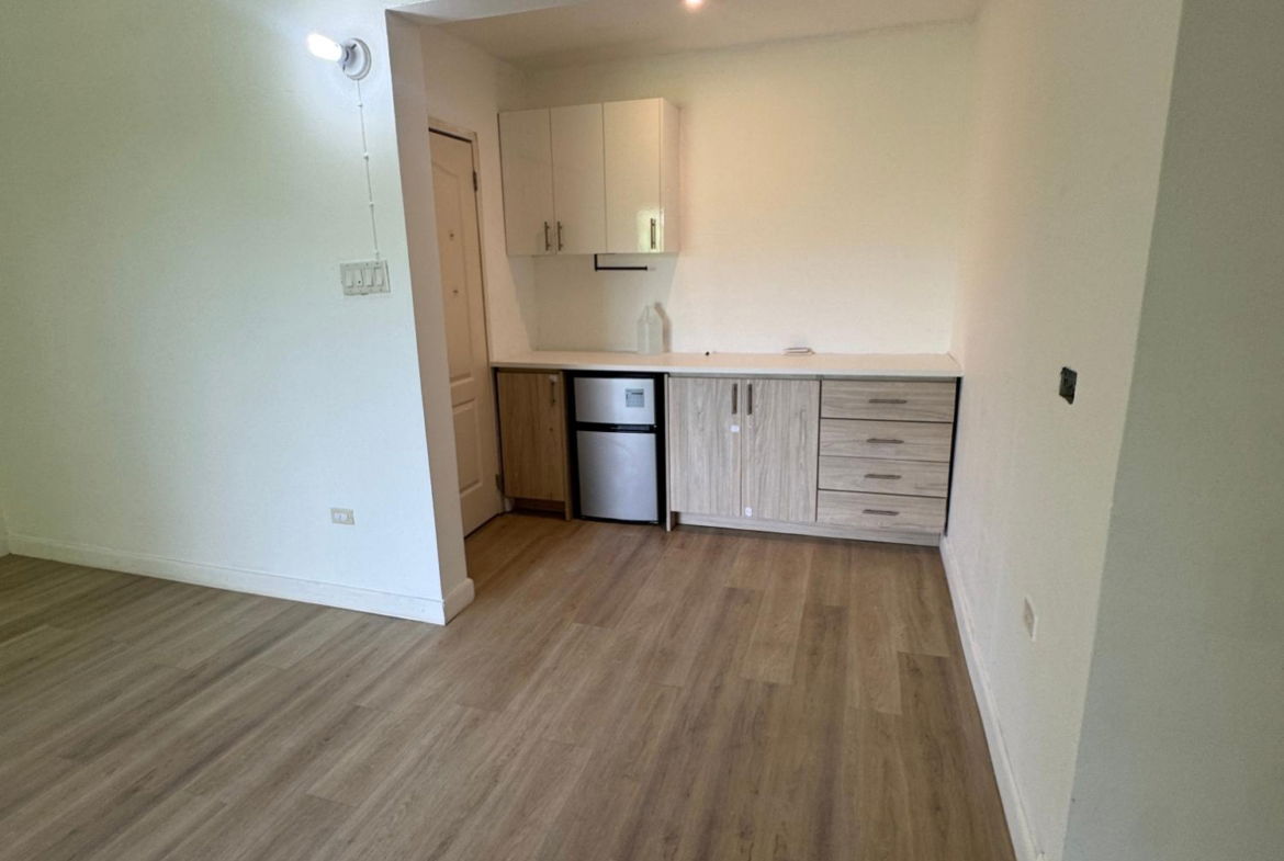 Tenth image of 5-5b Heathwood Place in Kingston 8, St. Andrew, Jamaica - property is For Sale