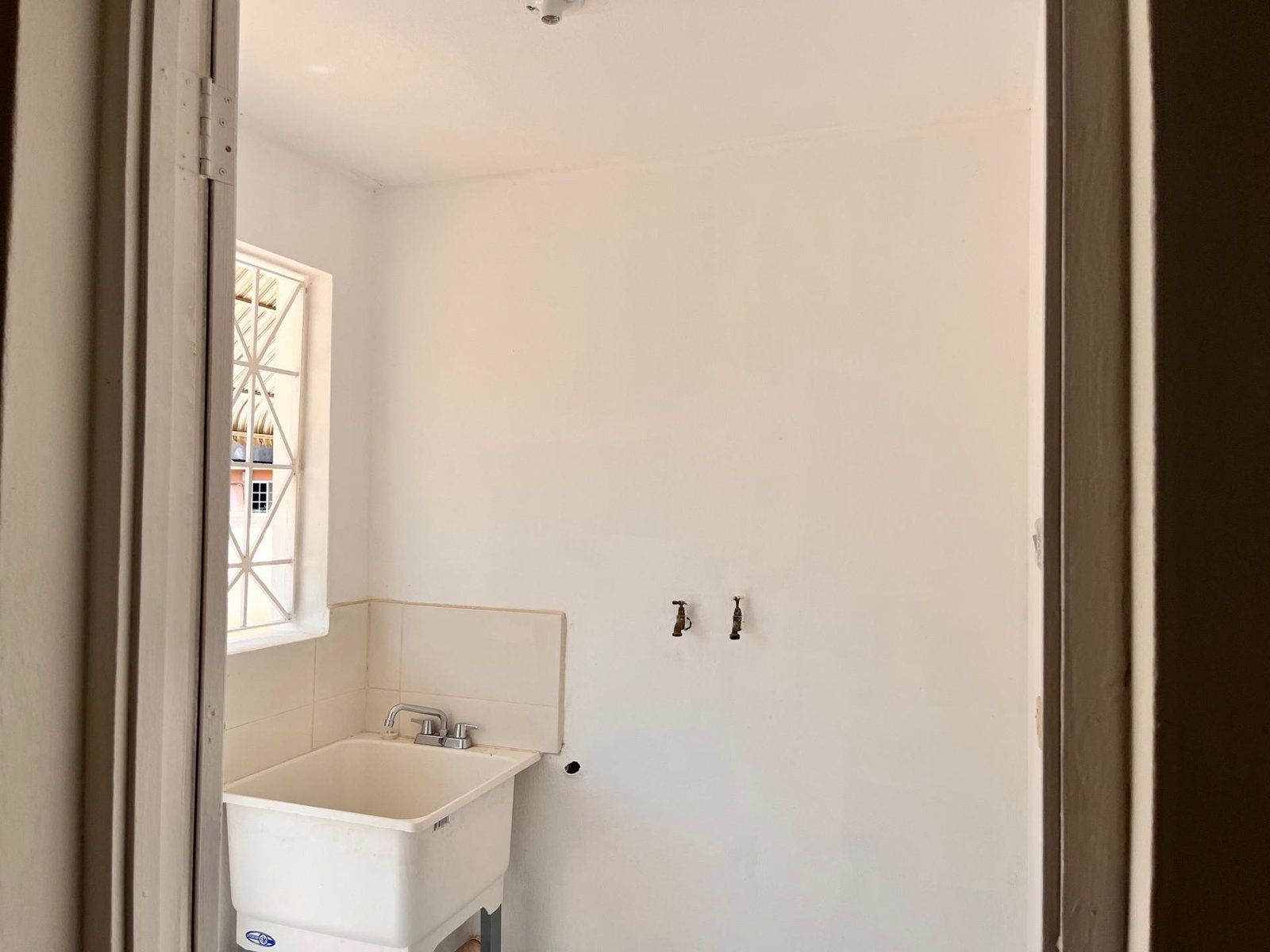 Charming-3-Bedroom-Townhouse-for-Sale-in-Bridgeview-Portmore-St.-Catherine Ninth image of 224- Lignum Vitae Close in Bridgeview, St. Catherine, Jamaica - property is For Sale