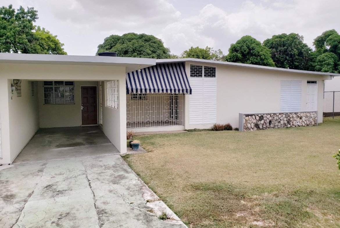 Second image of 19 South Monterey Drive in Kingston 6, St. Andrew, Jamaica - property is For Rent