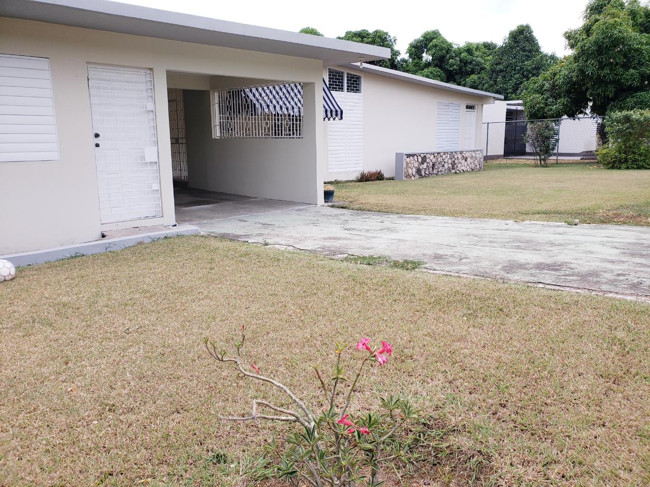 Charming-4-Bedroom-Bungalow-for-Rent-in-Hope-Pastures-Kingston-Jamaica Third image of 19 South Monterey Drive in Kingston 6, St. Andrew, Jamaica - property is For Rent
