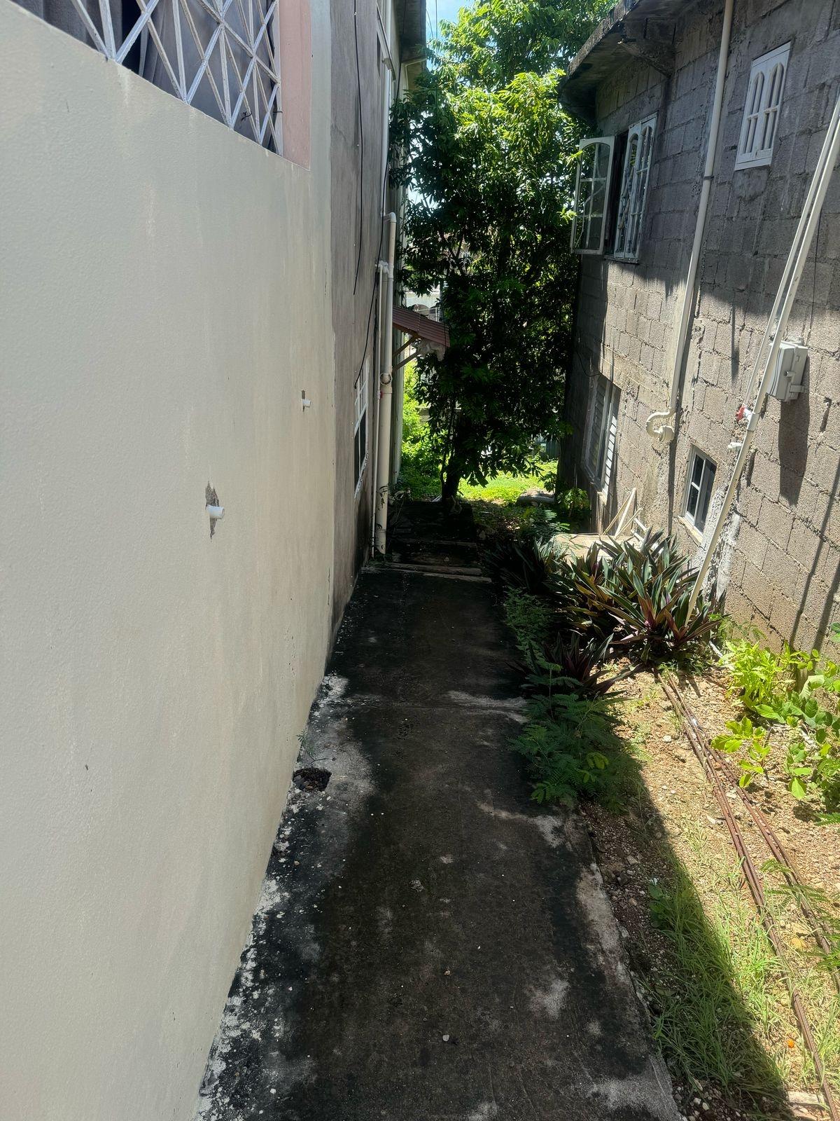 Charming-4-Bedroom-House-for-Sale-in-Old-Harbour-Glades-St.-Catherine-Jamaica Twelfth image of Lot-66d Seaview Close in Old Harbour, St. Catherine, Jamaica - property is For Sale