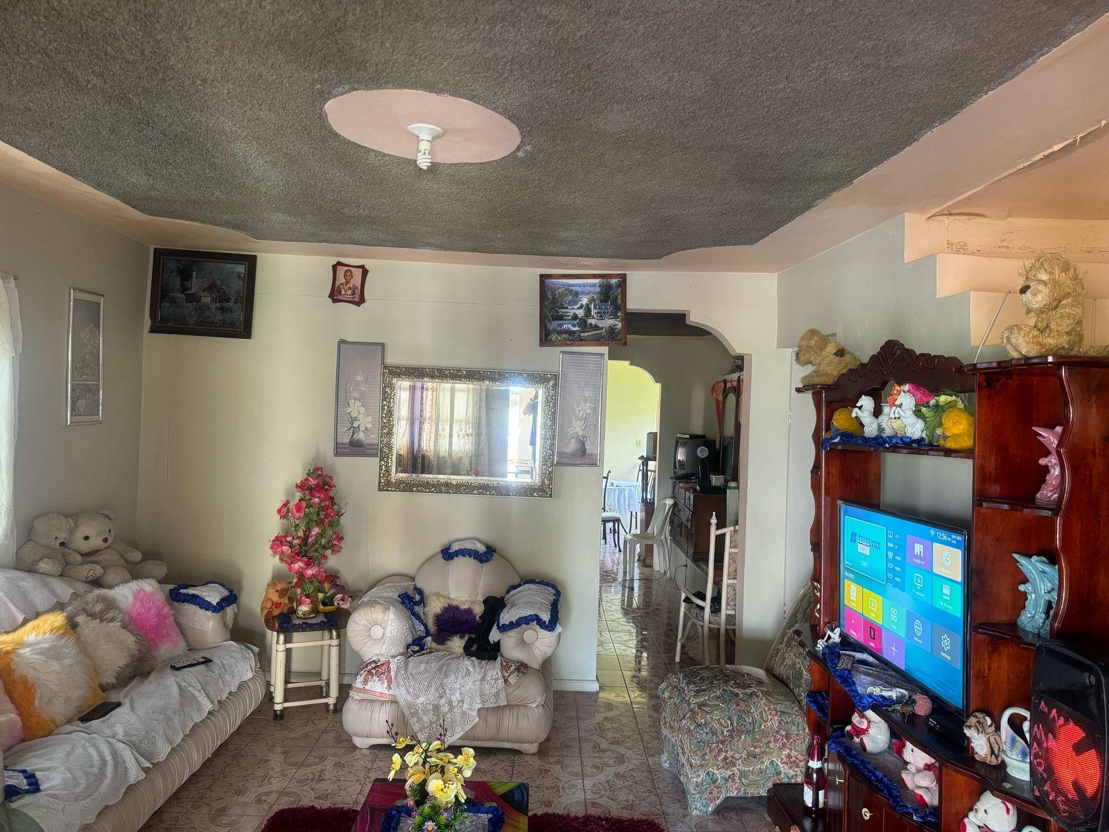 Charming-4-Bedroom-House-for-Sale-in-Old-Harbour-Glades-St.-Catherine-Jamaica Third image of Lot-66d Seaview Close in Old Harbour, St. Catherine, Jamaica - property is For Sale