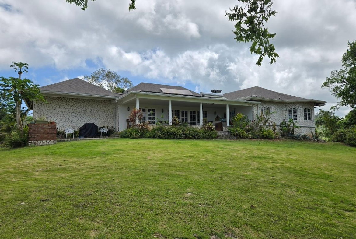 Second image of Kempshot, st James in Kempshot Pen, St. James, Jamaica - property is For Sale
