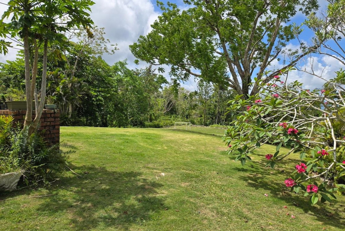 Thirteenth image of Kempshot, st James in Kempshot Pen, St. James, Jamaica - property is For Sale