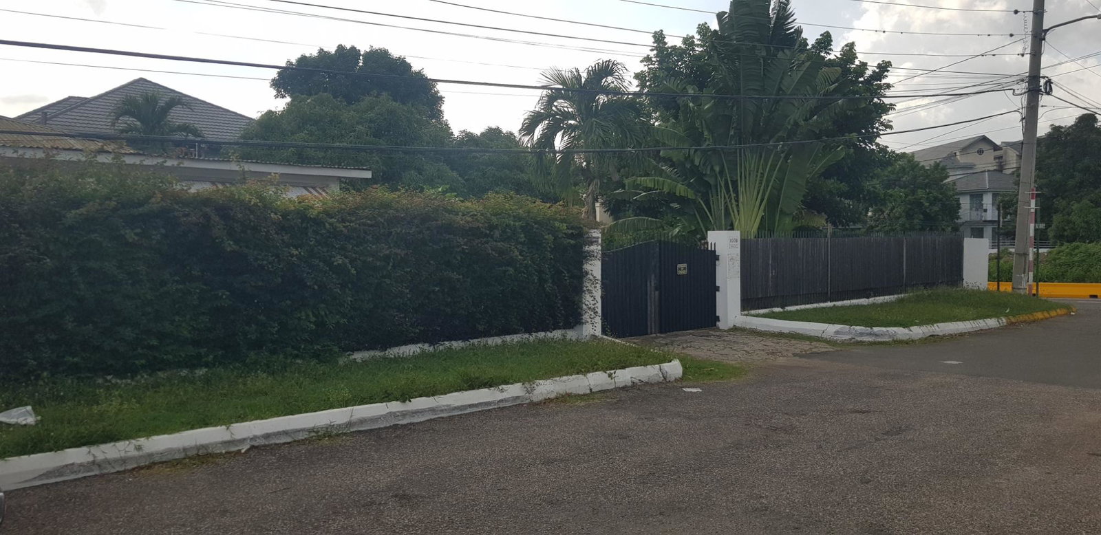 Sixth image of 107 b Barbican Road, Kingston. in Kingston 8, St. Andrew, Jamaica - property is For Sale