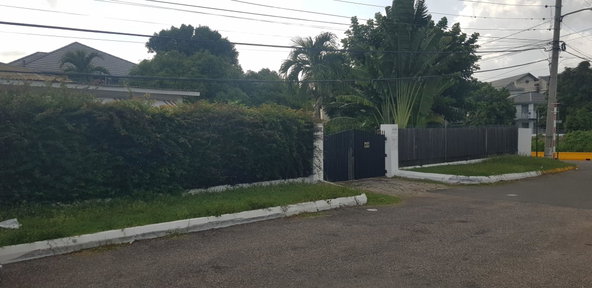 Sixth image of 107 b Barbican Road, Kingston. in Kingston 8, St. Andrew, Jamaica - property is For Sale