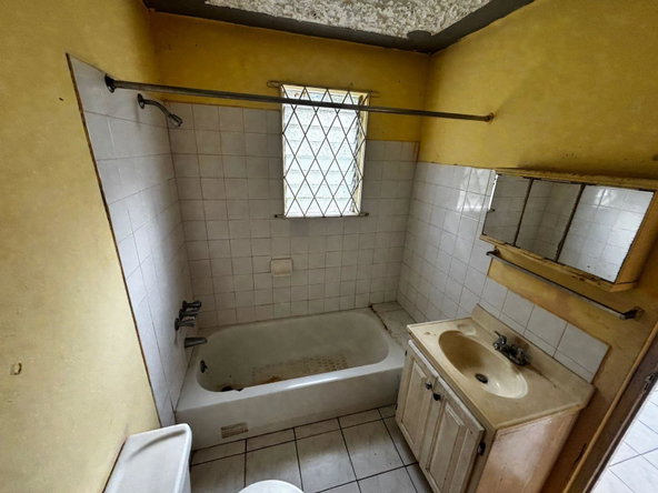 Tenth image of Greenvale Road in Brumalia, Manchester, Jamaica - property is For Sale