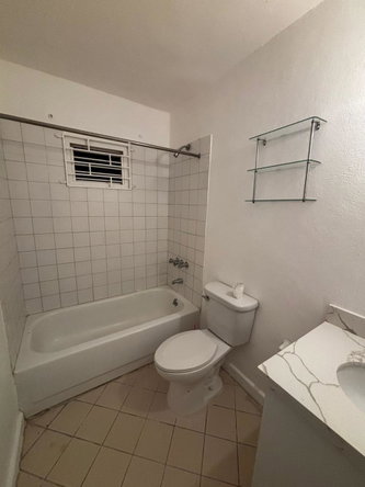 Tenth image of 164k-13 Merrivale Close in Kingston 8, St. Andrew, Jamaica - property is For Sale