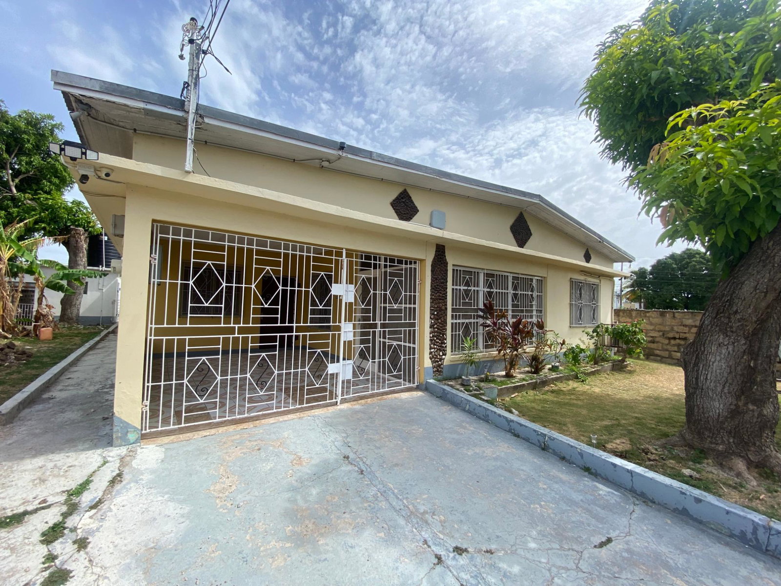 Nineteenth image of 4 Highfield Avenue in Spanish Town, St. Catherine, Jamaica - property is For Rent