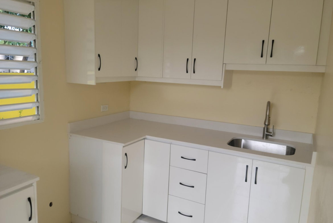 Twelfth image of 8 Thant Crescent, Bridgepor in Bridgeport, St. Catherine, Jamaica - property is For Sale