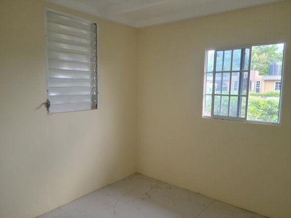 Thirteenth image of 8 Thant Crescent, Bridgepor in Bridgeport, St. Catherine, Jamaica - property is For Sale