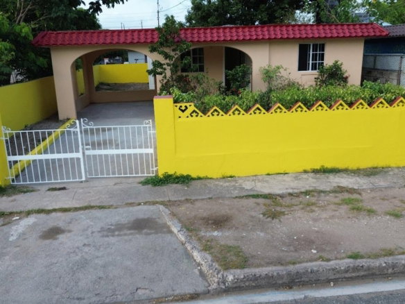 First image of 8 Thant Crescent, Bridgepor in Bridgeport, St. Catherine, Jamaica - property is For Sale