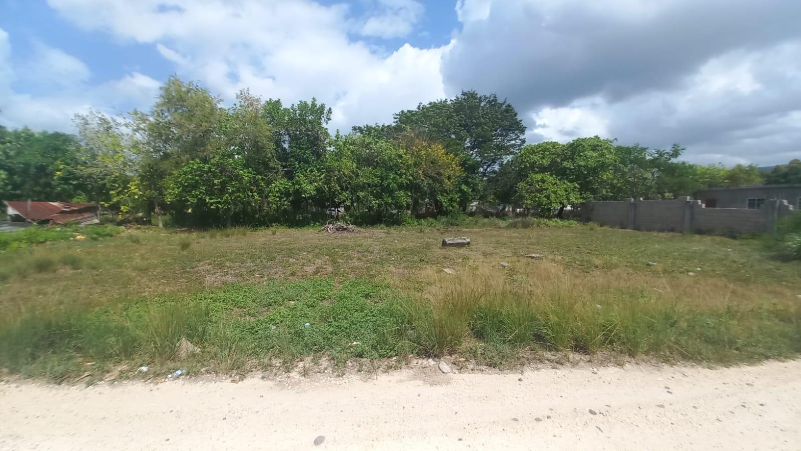 First image of 1-3 Baker's Pen Close in TOLLGATE, Clarendon, Jamaica - property is For Sale
