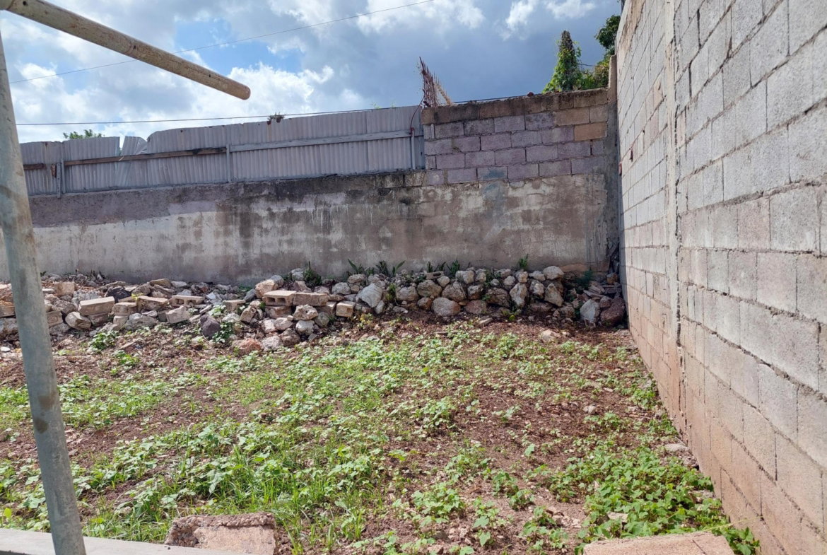 Sixth image of Unit B-10 Calcraft Avenue in Kingston 8, St. Andrew, Jamaica - property is For Rent