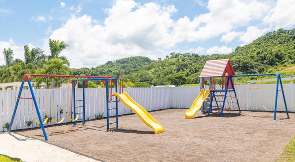 Seventeenth image of 395- Oceanpointe in Lucea, Hanover, Jamaica - property is For Rent