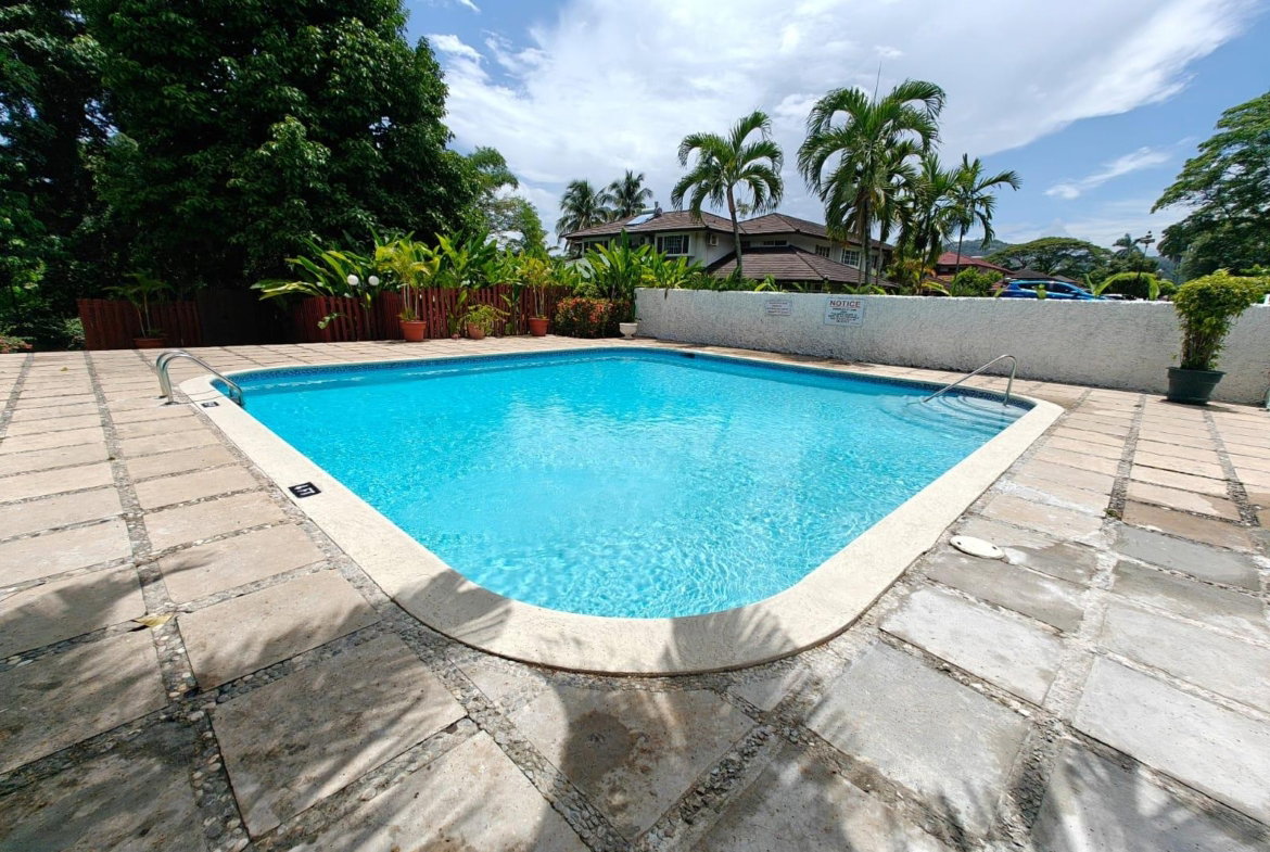 Seventeenth image of 12 Long Lane, Constant Sprin in Kingston 8, St. Andrew, Jamaica - property is For Rent