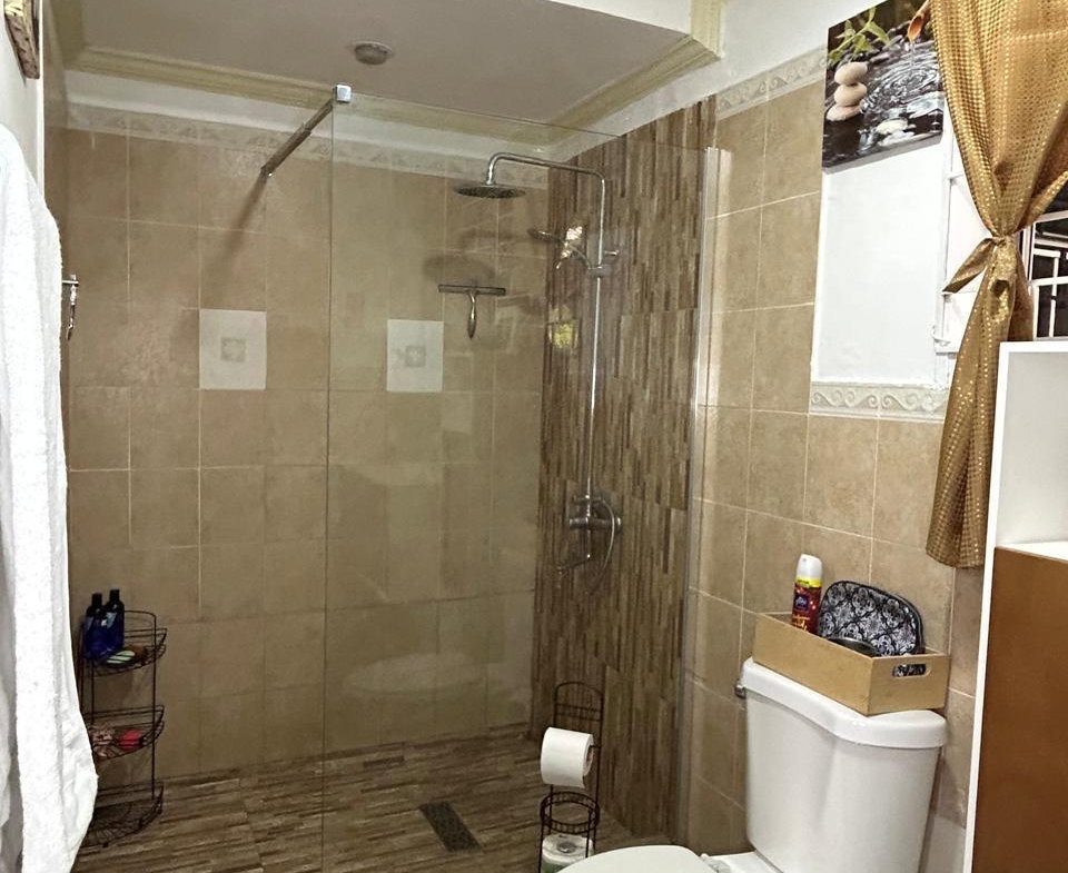 Eighth image of 23 Whiteford Drive Kgn 6 in Kingston 6, St. Andrew, Jamaica - property is For Rent