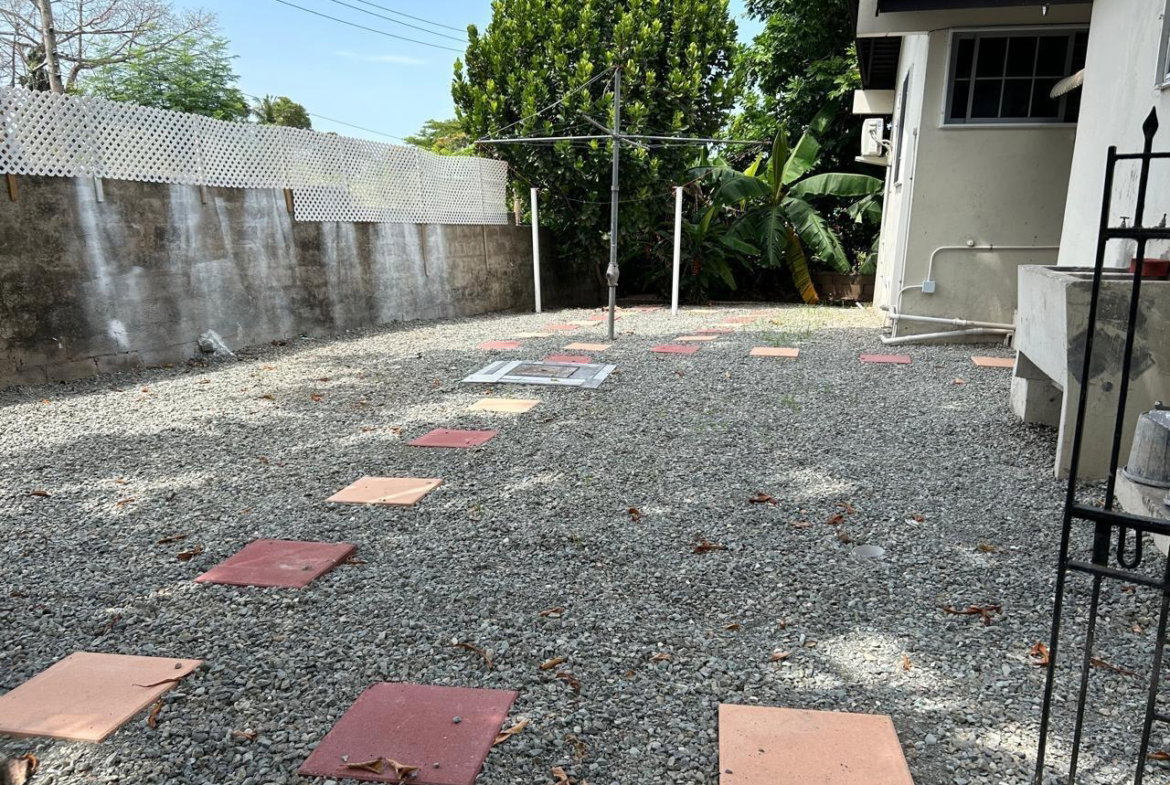 Tenth image of 23 Whiteford Drive Kgn 6 in Kingston 6, St. Andrew, Jamaica - property is For Rent