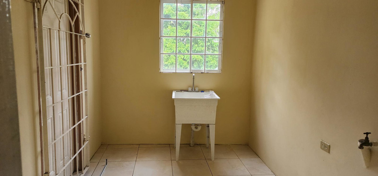 Eighth image of 283 Laurel Close Moorlands es in Mandeville, Manchester, Jamaica - property is For Sale