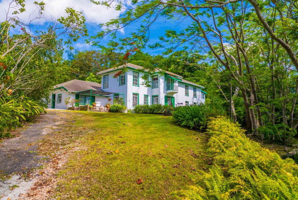 Second image of Balvenie Heights in Mandeville, Manchester, Jamaica - property is For Sale