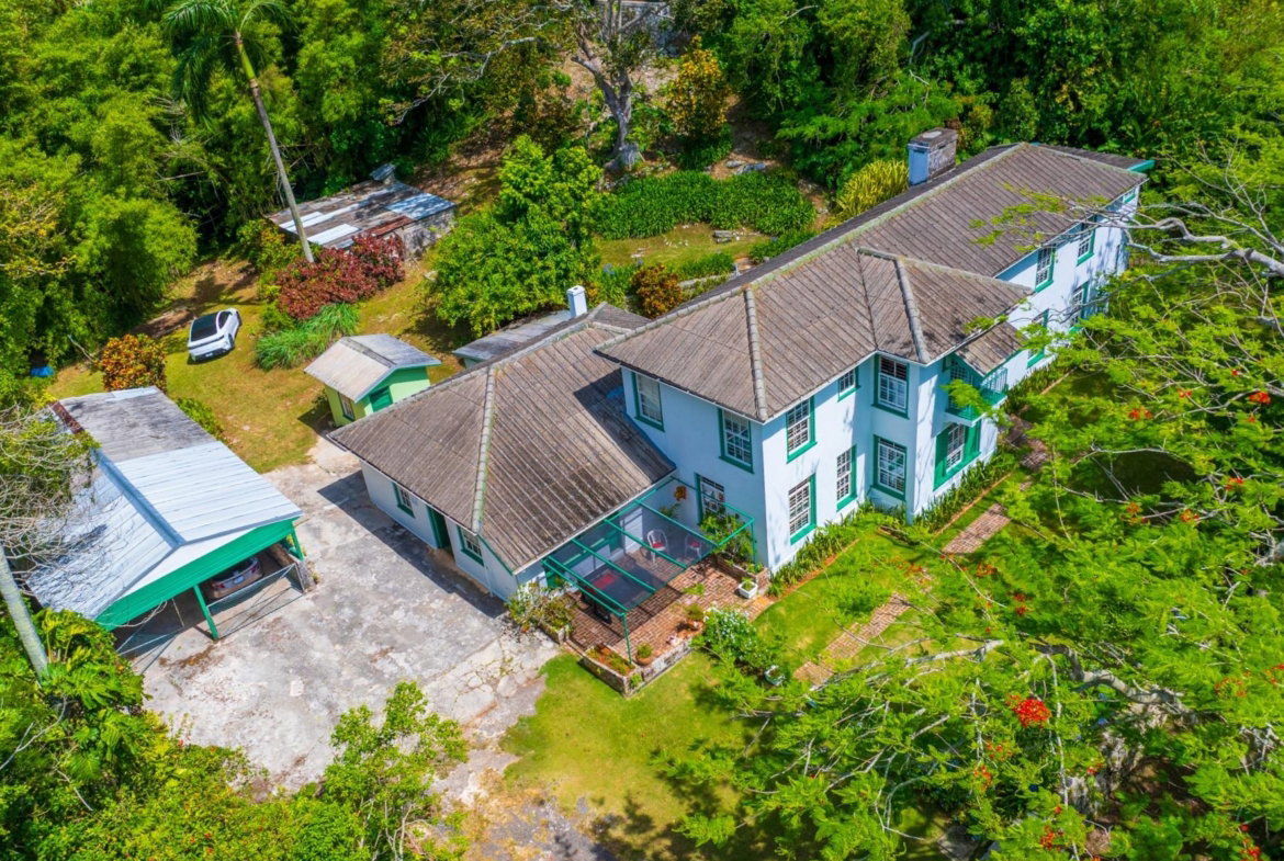 Fifth image of Balvenie Heights in Mandeville, Manchester, Jamaica - property is For Sale