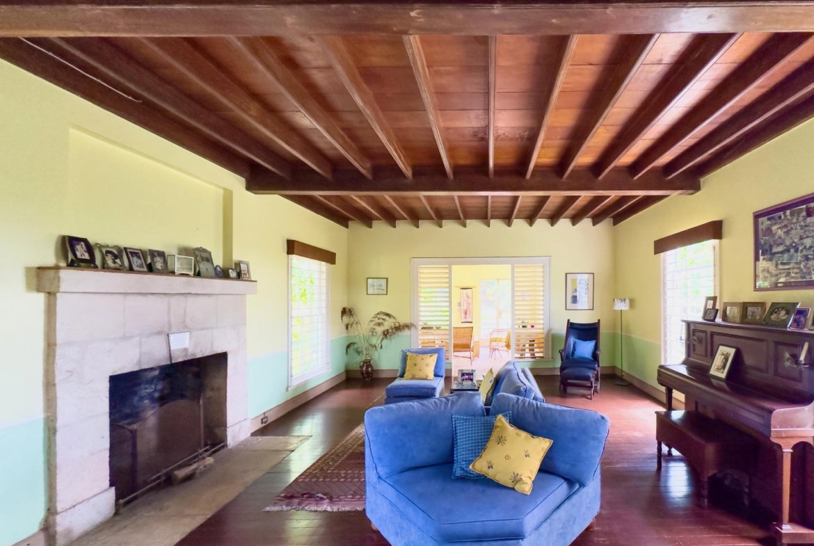 Sixth image of Balvenie Heights in Mandeville, Manchester, Jamaica - property is For Sale