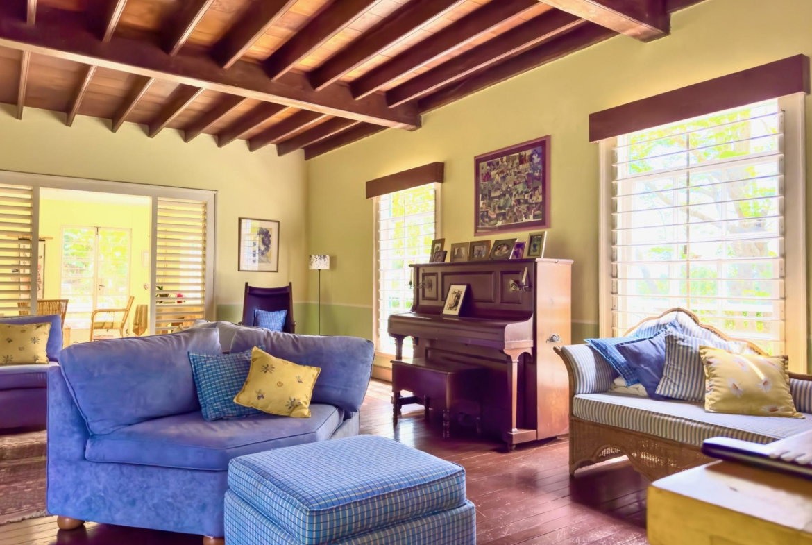 Seventh image of Balvenie Heights in Mandeville, Manchester, Jamaica - property is For Sale