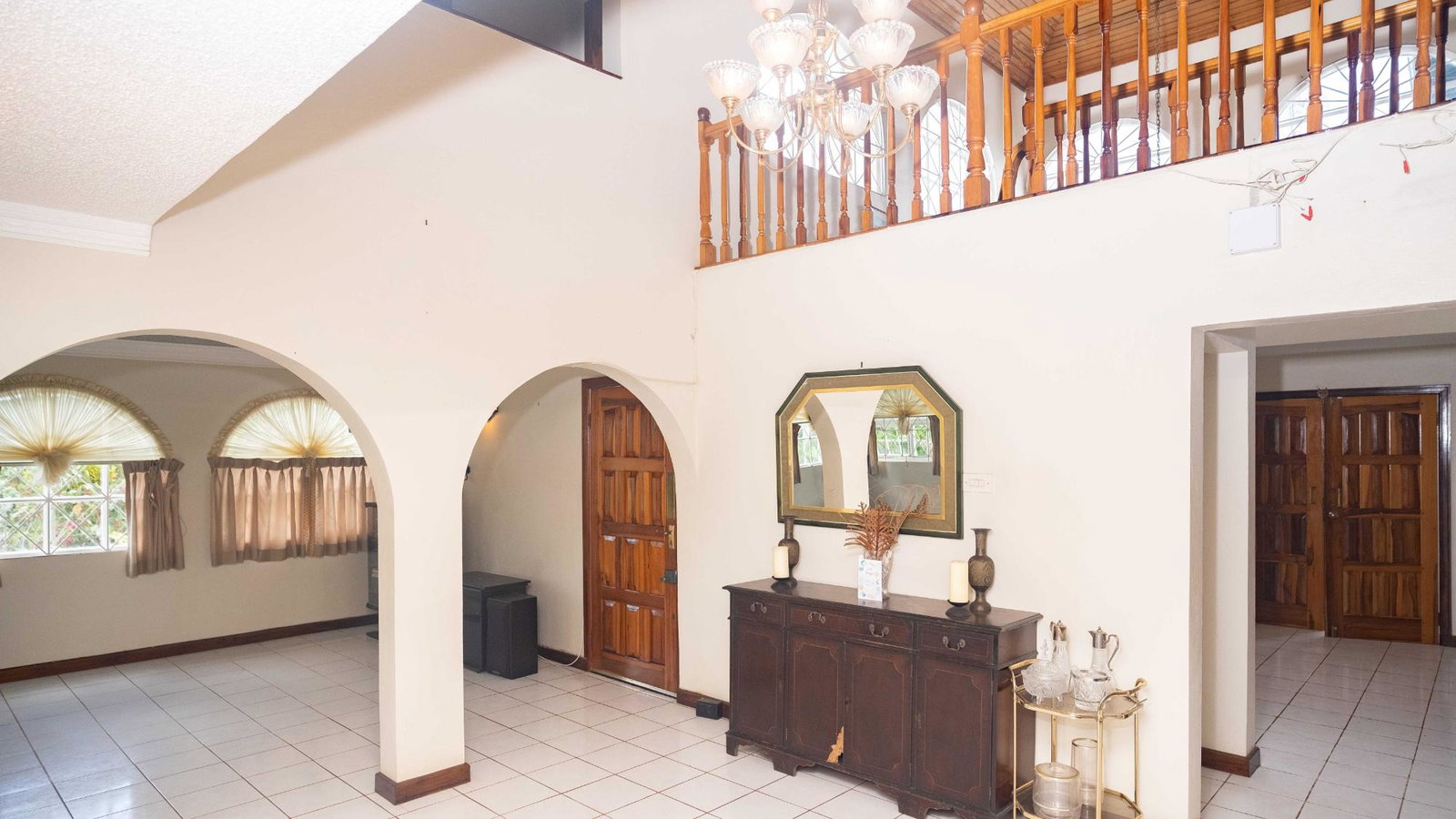 Elegant-5-Bedroom-House-for-Sale-in-Ingleside-Mandeville-Jamaica Seventh image of Lot 98, 10 Reservoir Heights, Ingles in Mandeville, Manchester, Jamaica - property is For Sale