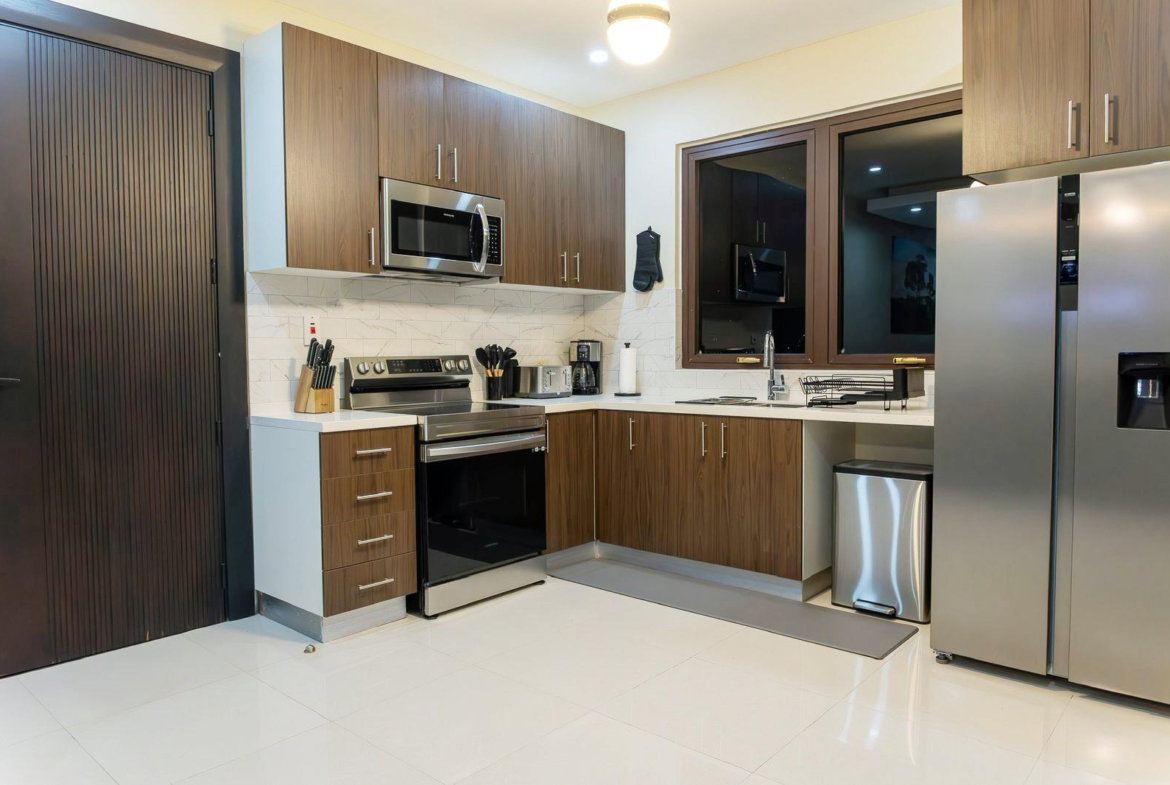 Tenth image of 23-41 Paddington Terrace in Kingston 6, St. Andrew, Jamaica - property is For Rent