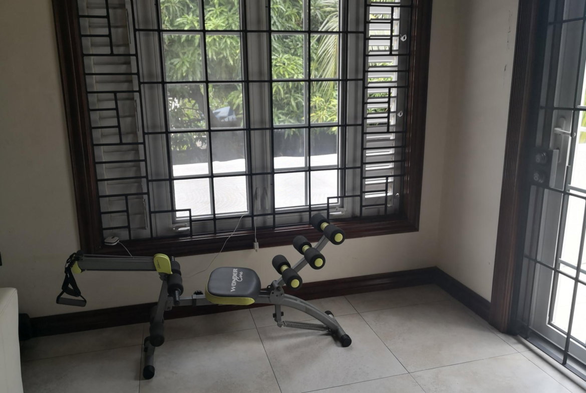 Seventh image of 8 Acadia Circle in Kingston 8, St. Andrew, Jamaica - property is For Rent