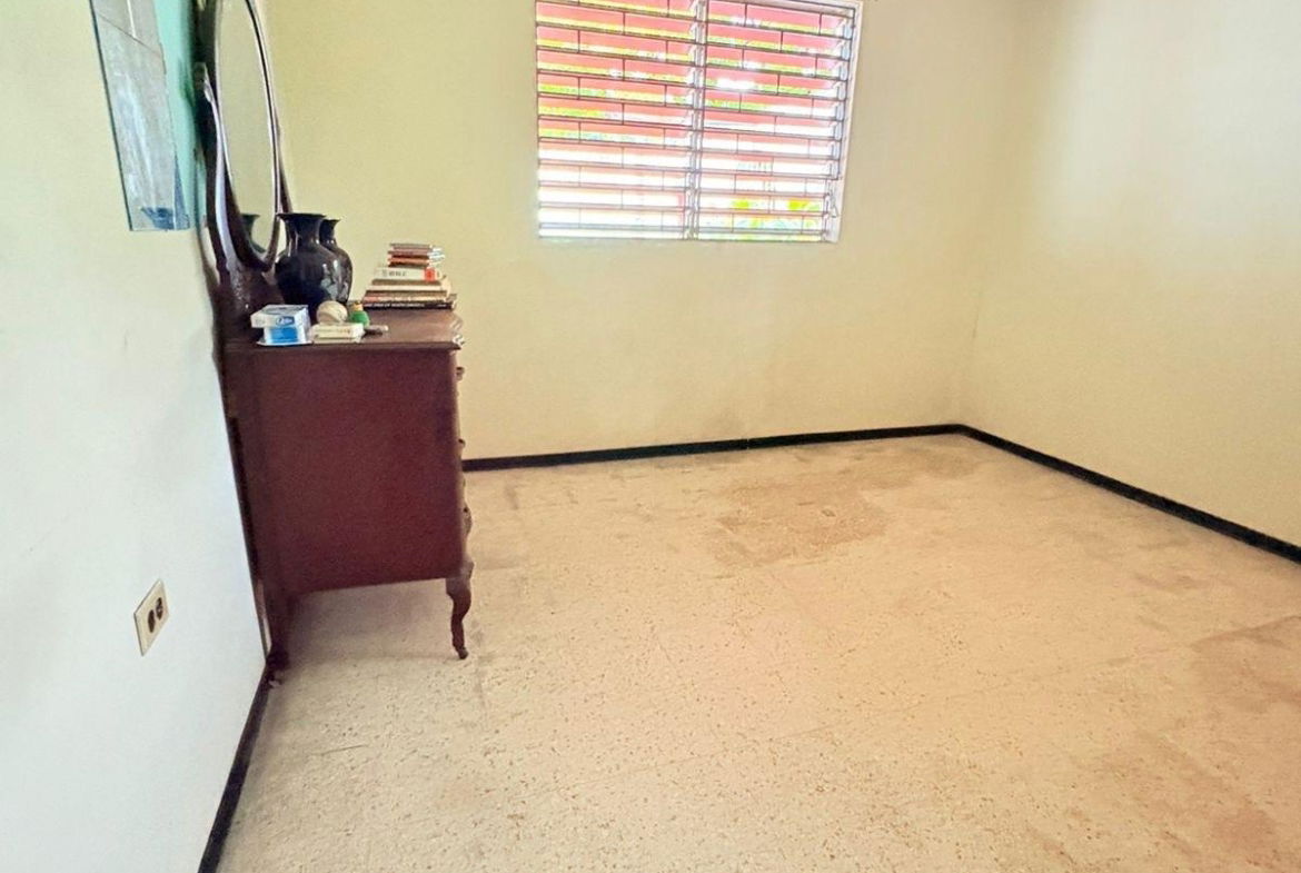 Fifth image of 7 Allerdyce Road Kgn8 Jam in Constant Spring P.O., St. Andrew, Jamaica - property is For Sale