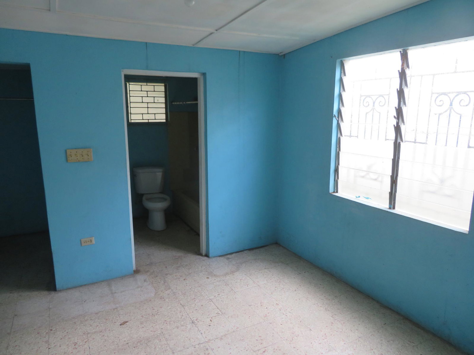 Thirteenth image of 30 Pantrepart Avenue, Kgn 20 in Kingston 20, St. Andrew, Jamaica - property is For Sale